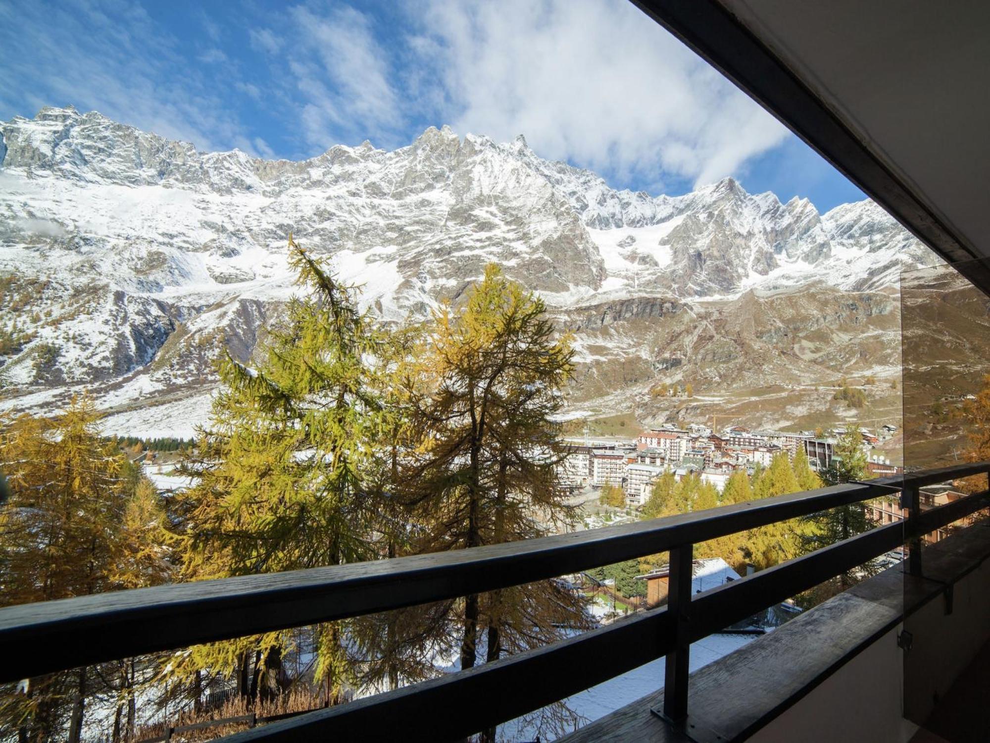 Contemporary Apartment In Breuil Cervinia Near Ski Area Exteriér fotografie