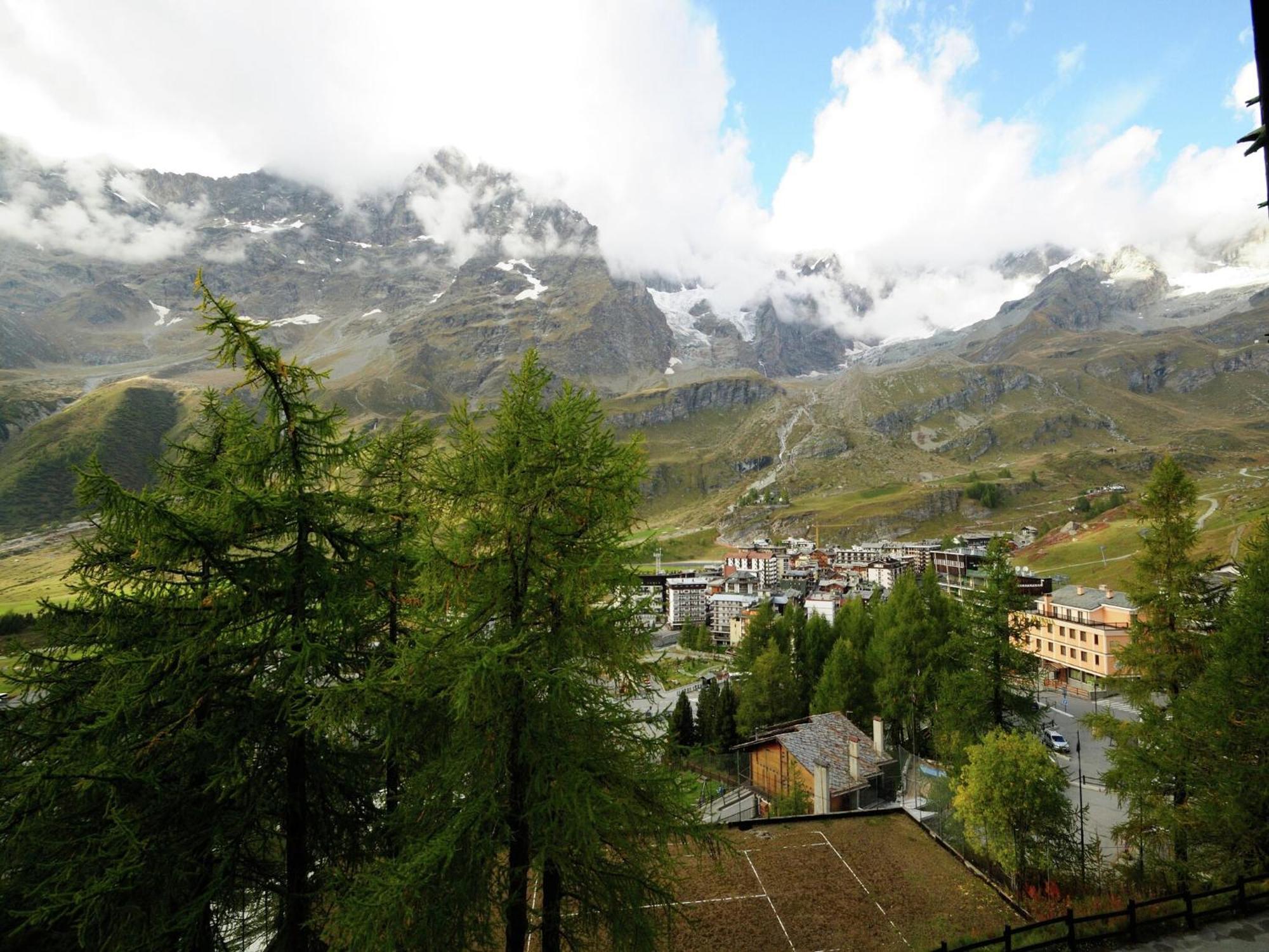 Contemporary Apartment In Breuil Cervinia Near Ski Area Exteriér fotografie