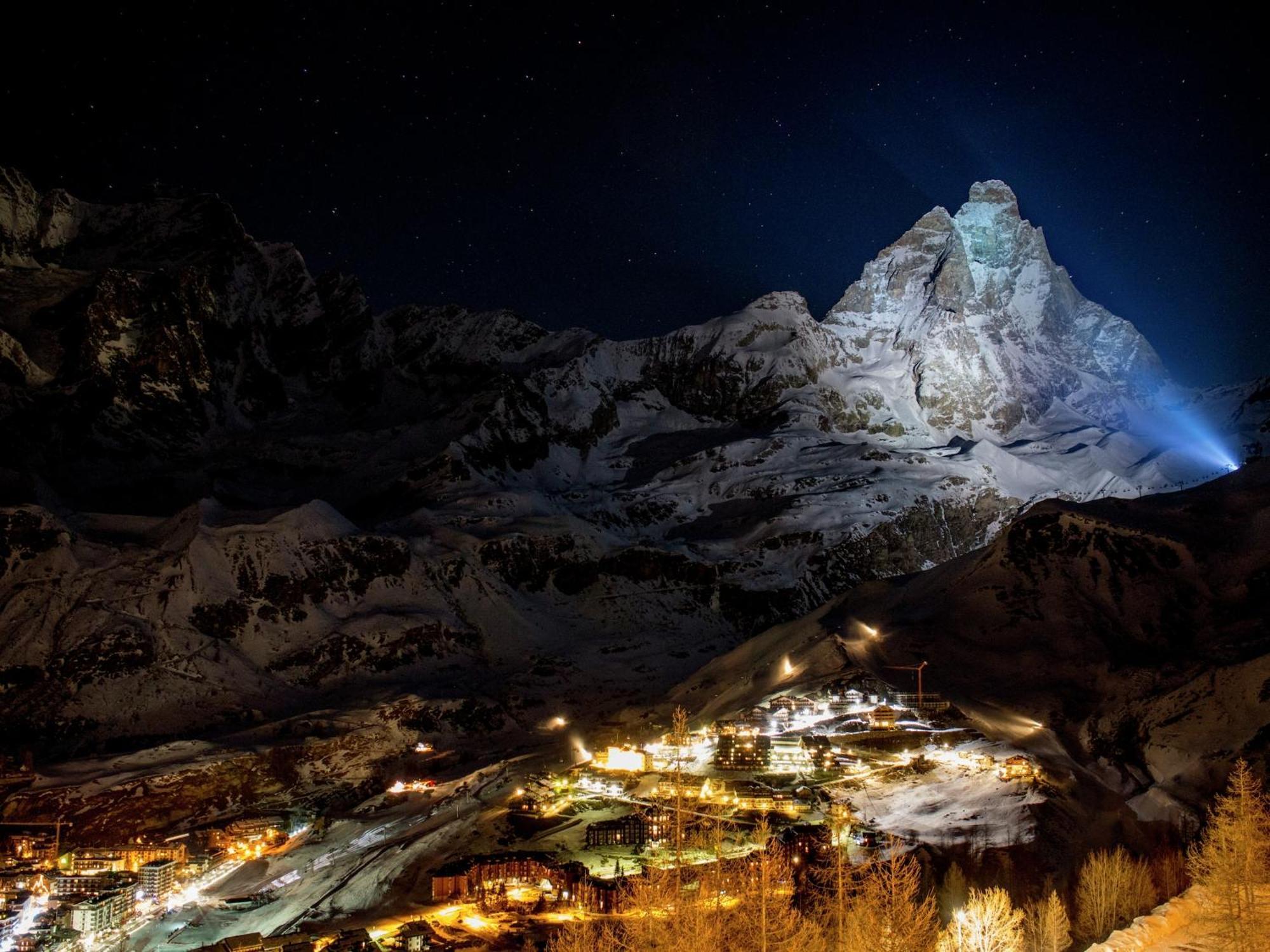 Contemporary Apartment In Breuil Cervinia Near Ski Area Exteriér fotografie