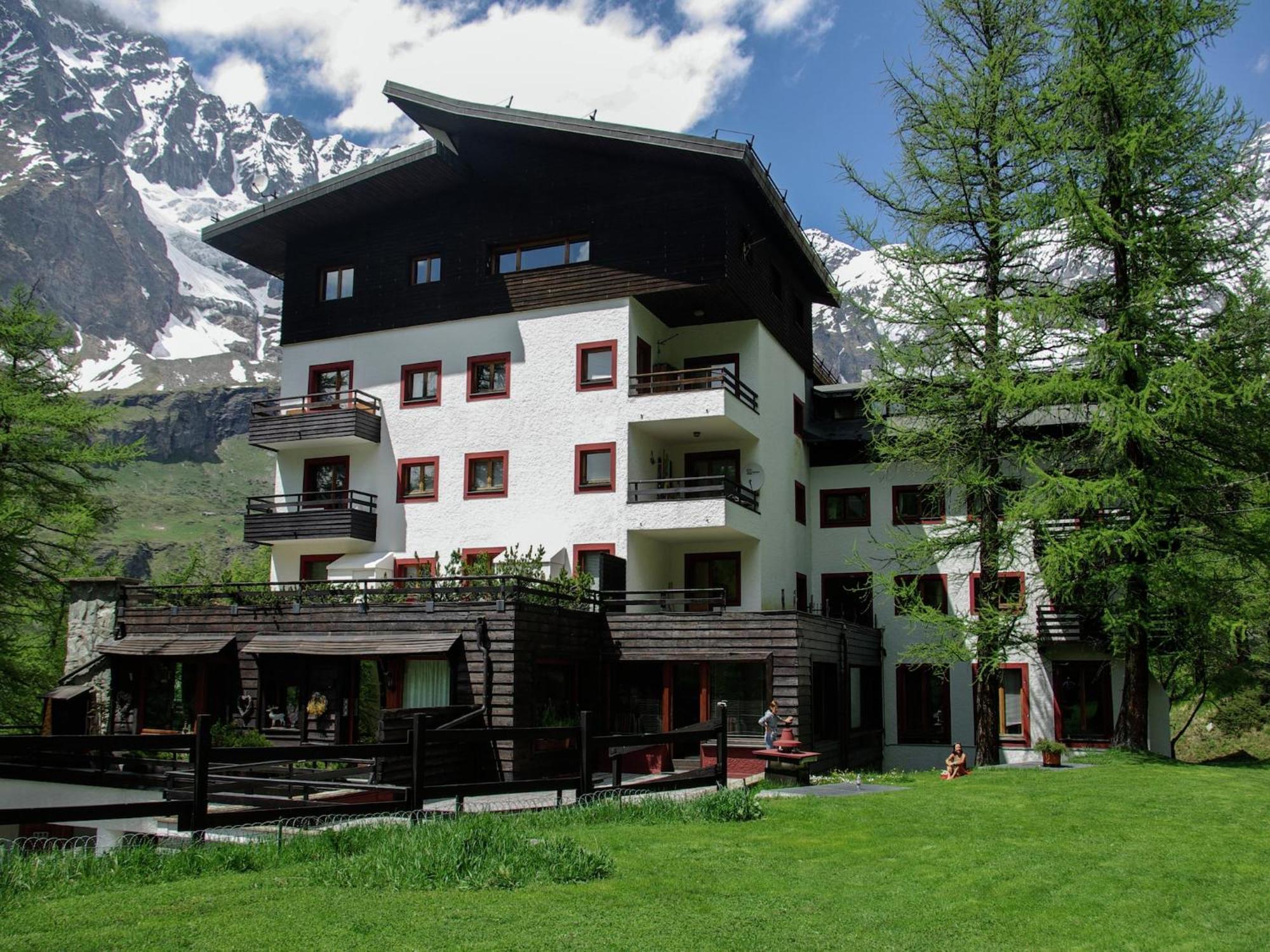 Contemporary Apartment In Breuil Cervinia Near Ski Area Exteriér fotografie
